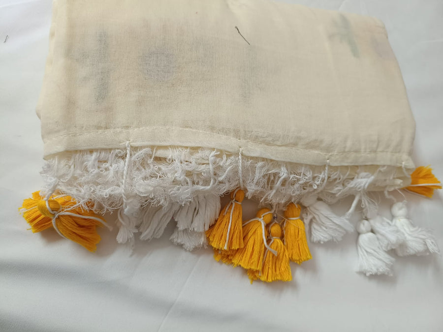 Off White Sunflower Charm Mul Mul Cotton Saree  By Ethnic Dori